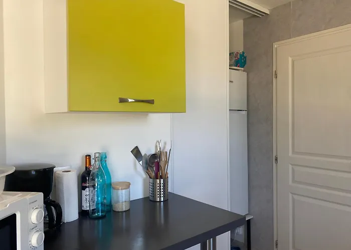 Maison 3 Chambres, Terrasse, Jardin A La Terriere - Fr-1-22-386 Nyaraló